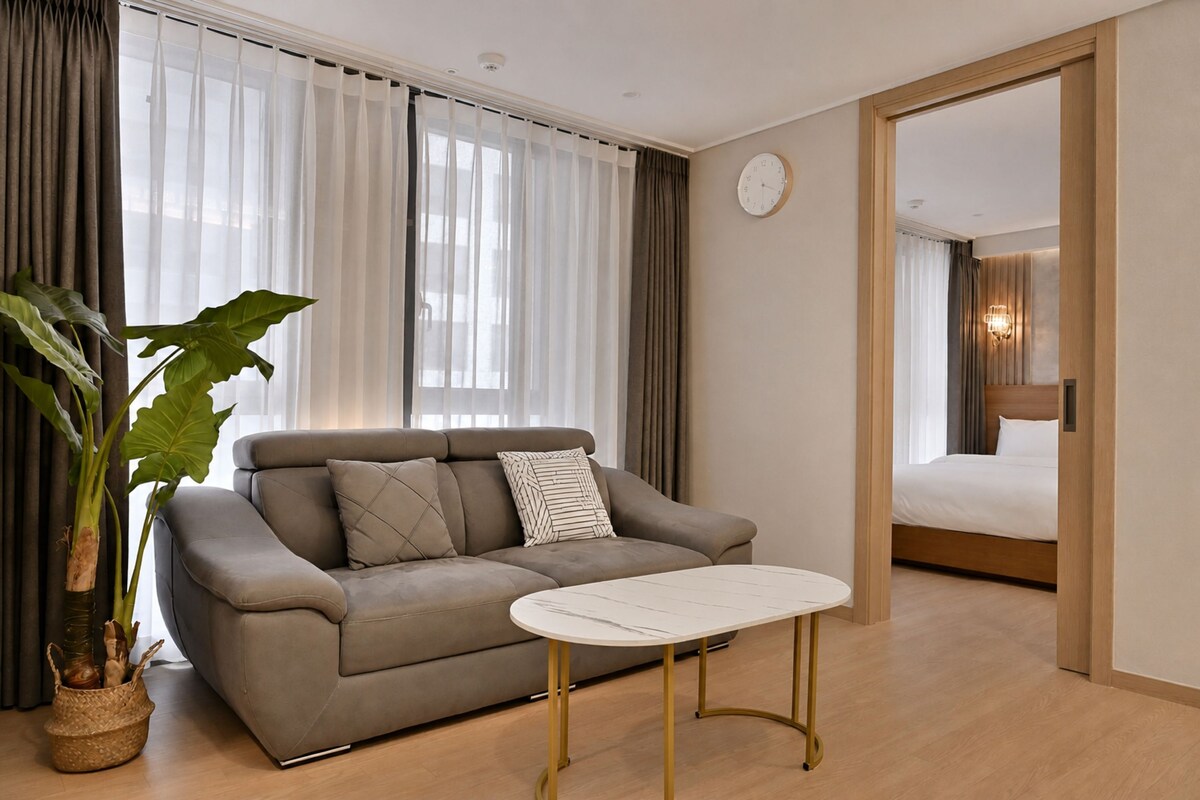 Deluxe Family Twin City View | 1 間臥室、埃及棉床單、高級寢具、記憶床墊