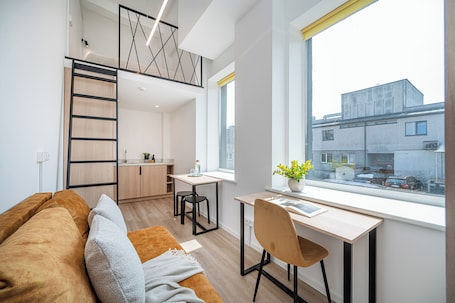 Economy Room | Interior