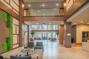 Lobby - Posh Stay | Kierland, TPC Golf, Pool, Gym, W/D (Scottsdale)