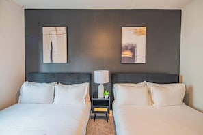 2 chambres, fer et planche à repasser, Wi-Fi, literie fournie