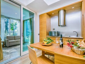 Apartment | Private kitchen