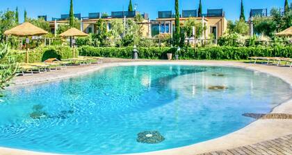 Green building - residence with swimming-pool in Cecina