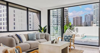 The Shores Surfers Paradise Apartments
