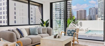 The Shores Surfers Paradise Apartments
