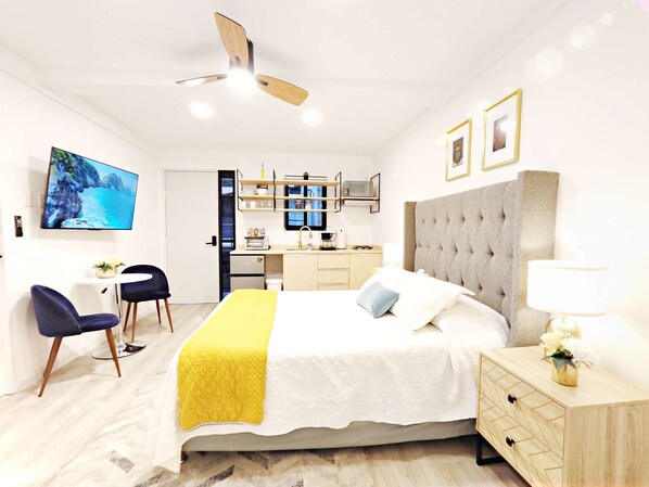 1 chambre, fer et planche à repasser, Wi-Fi, draps fournis