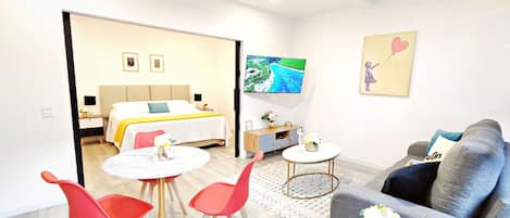 1 chambre, fer et planche à repasser, Wi-Fi, draps fournis