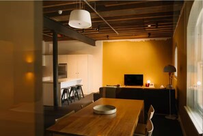 Dining - Gibson's Mill waterfront warehouse apartment - 201 (Hobart)