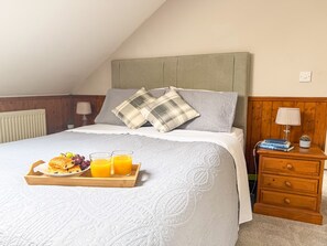 1 bedroom, iron/ironing board, free WiFi, bed sheets - The Wing at Fox Hollow (Whiteley Bank)