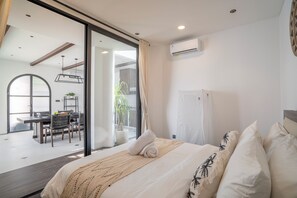 3 chambres, fer et planche à repasser, lit parapluie, Wi-Fi gratuit