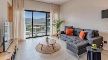 One-Bedroom Apartment | 3 間睡房、免費 Wi-Fi、床單