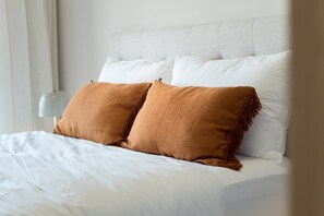 Two-Bedroom Apartment | 隔音、免費 Wi-Fi、床單