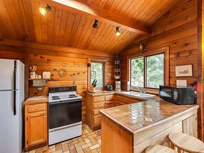 Fridge, microwave, oven, coffee/tea maker