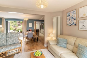 House | 3 bedrooms - Host Stay Clearmount Cottage (Weymouth)