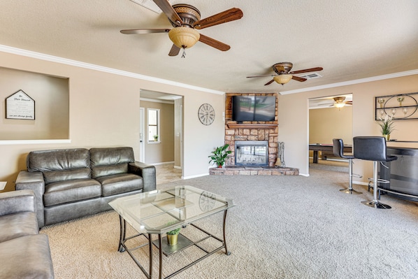 House (3 Bedrooms) | Front of property