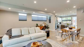 Rumah (4 Bedrooms) | Interior