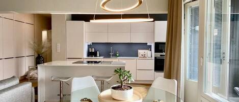 Luxury Apartment, Balcony