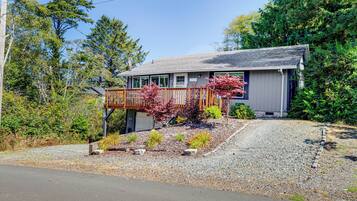 House (2 Bedrooms) | Front of property