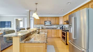 Maison (5 Bedrooms) | Intérieur