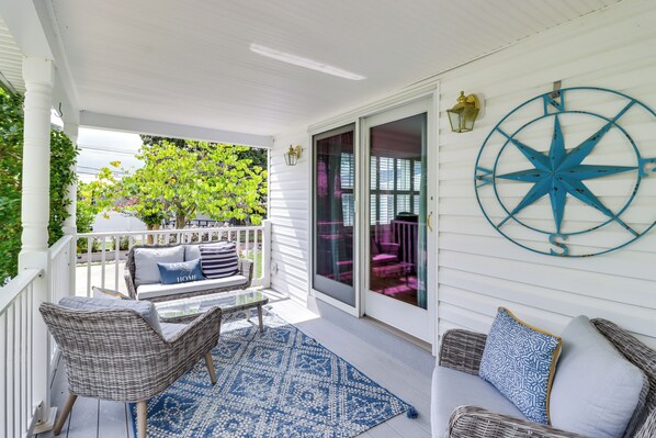 House (5 Bedrooms) | Interior - Water-view Deale Home: Walk to Marina, Restaurants (Deale)