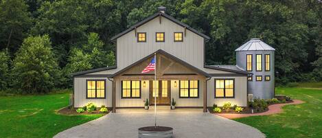 Talo (4 Bedrooms) | Majoituspaikan julkisivu