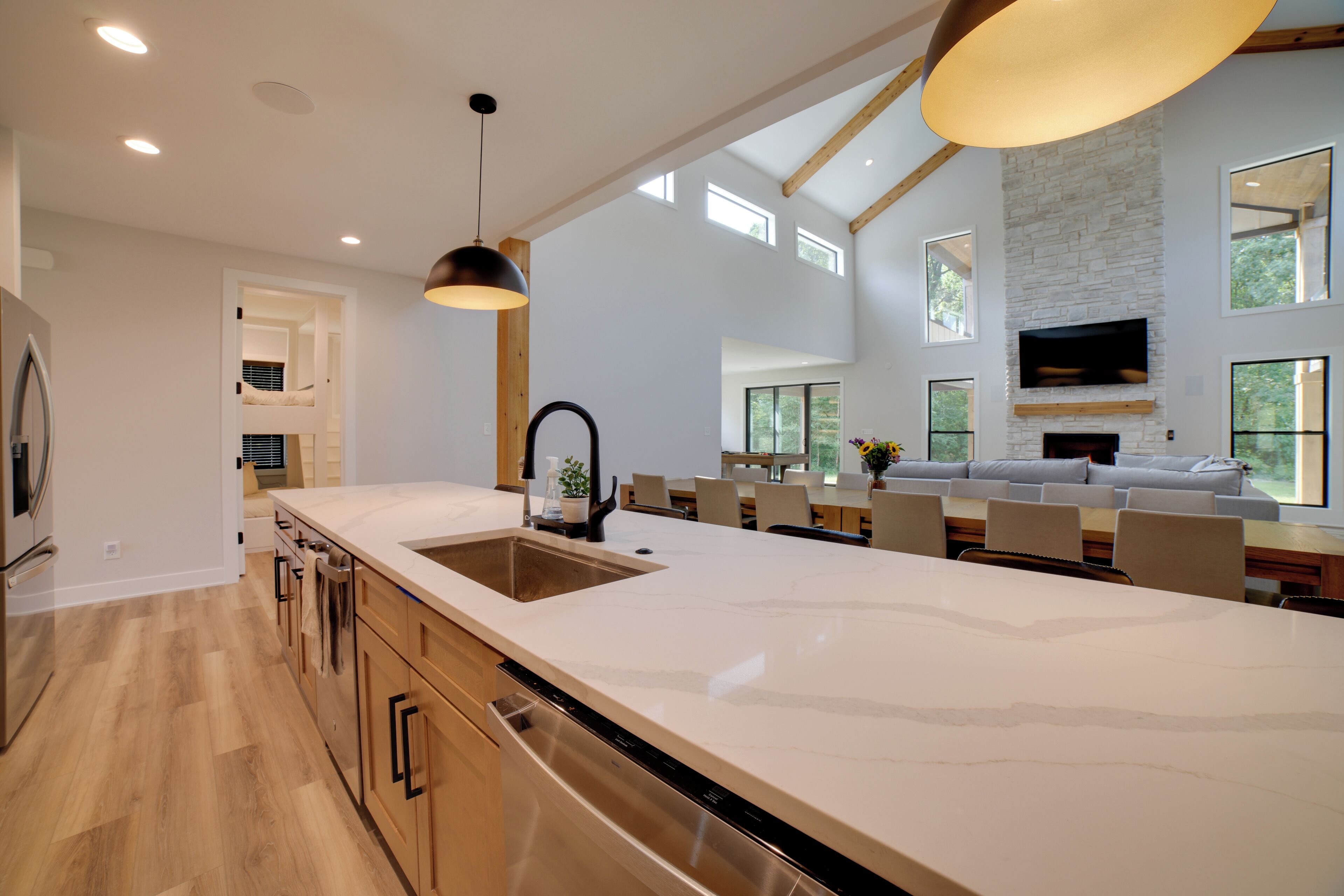 House (4 Bedrooms) | Interior