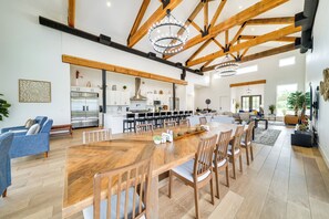 Maison (5 Bedrooms) | Intérieur