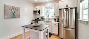 Legacy Ranch Escape: Game Room & Lake Access