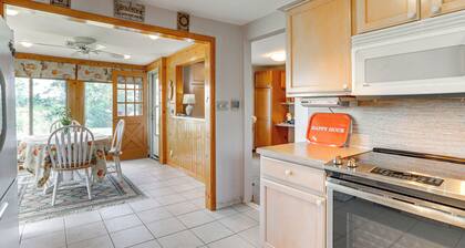 Lovely Coastal Home By Delaware Bay: Walk to Beach