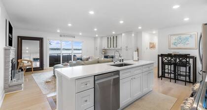 MINNeSTAY* Blue Horizon | Luxury |