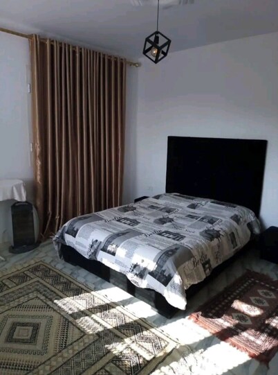 Charming Studio à côté de l'aéroport Cozy Appartment Near Carthage Airport