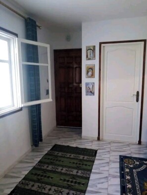 Interior - Charming Studio à côté de l'aéroport Cozy Appartment Near Carthage Airport (Ariana Governorate)