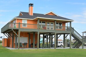 House, 3 Bedrooms | Exterior