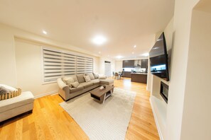 Smart-tv en een open haard