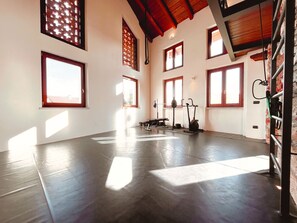 Fitness facility - Historic farmhouse with private courtyard - Robin's Nest, Paruzzaro (paruzzaro)