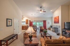 TV connectée, cheminée