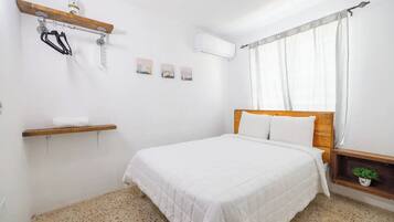 3 quartos, Wi-Fi de cortesia, roupa de cama