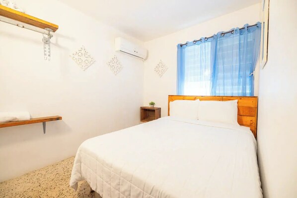 3 chambres, accès au Wi-Fi (inclus), literie fournie