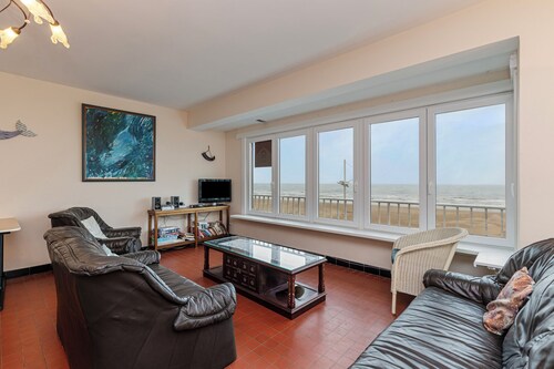 3 bedroom accommodation in Koksijde