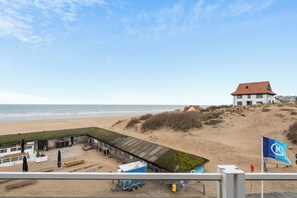 Uklassifisert bilde, 4 av 22, knapp