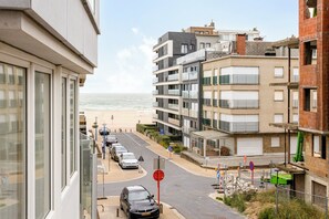 Exterior - 2 bedroom accommodation in Koksijde (Koksijde)