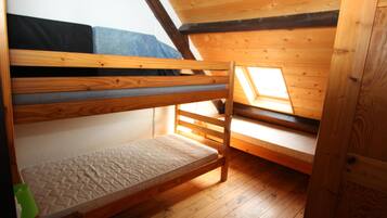 4 bedrooms, WiFi
