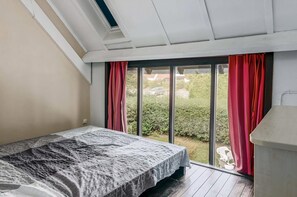 4 bedrooms, free WiFi