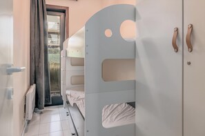 2 bedrooms, free WiFi