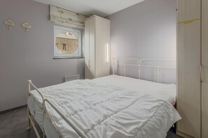 2 bedrooms, free WiFi