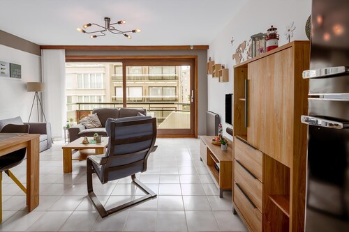 2 bedroom accommodation in Koksijde