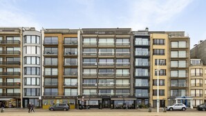 Uklassifisert bilde, 4 av 21, knapp