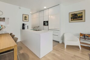 Fridge, microwave, coffee/tea maker