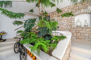 Exterior - Apartment Brane (Bol)
