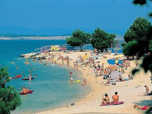 Beach - Apartments Ana (Crikvenica)