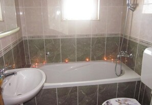 Apartment (A1) | Bathroom - Apartments Sto (Hvar)
